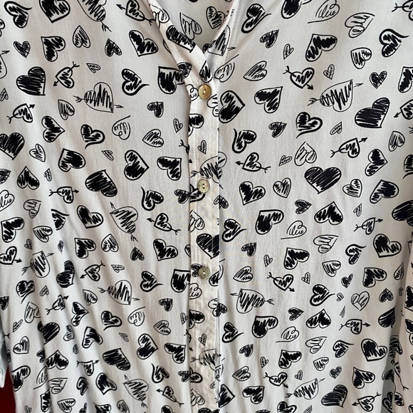 Sweetheart Button Down, Slouchy, High Low Blouse, size Medium - Picture 4 of 5